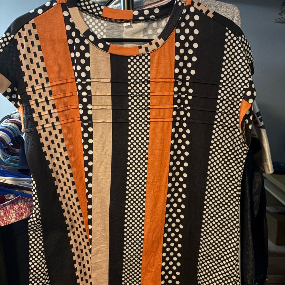 Amazon Women's Black and Orange Patterned Blouse